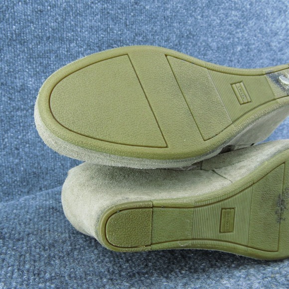 TOMS Women Ankle Boots Brown Suede Zip Size 8 Medium - Picture 9 of 9